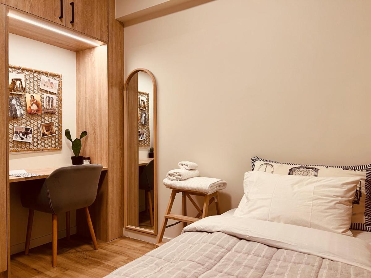 2 Bedroom Apt - Live Like A Local In Kolonaki Athens Exterior photo