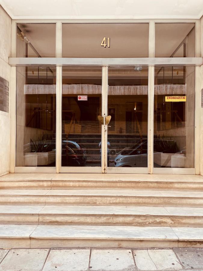 2 Bedroom Apt - Live Like A Local In Kolonaki Athens Exterior photo